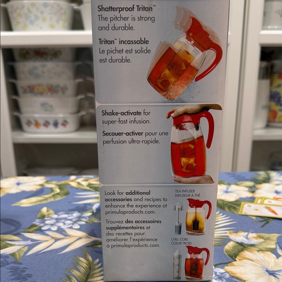 Primula Red Infusé Pitcher - Picture 3 of 4